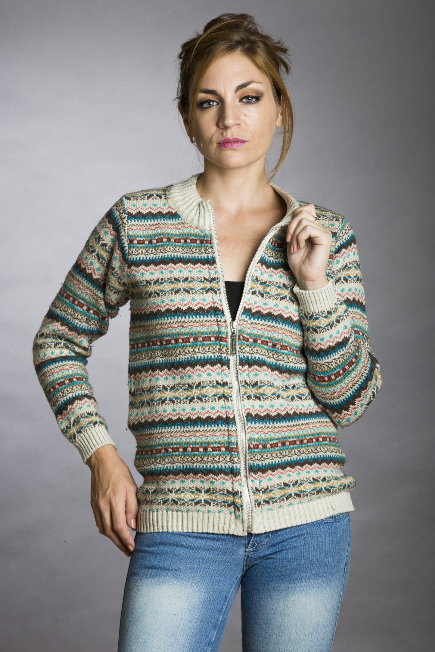 CAMPERA CON CIERRE JACQUARD CRUDO (ART. 7600)